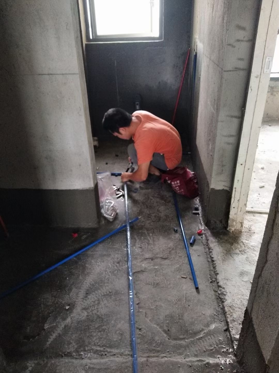 香蕉视频破解版牌覆塑下载香蕉直播视频观看保温水管安装现场.jpg